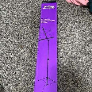music sheet stand